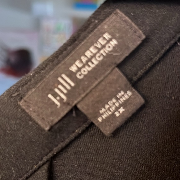 J. Jill Wearever shift midi dress 3/4 sleeve stretchy V neck front and back - Picture 2 of 5